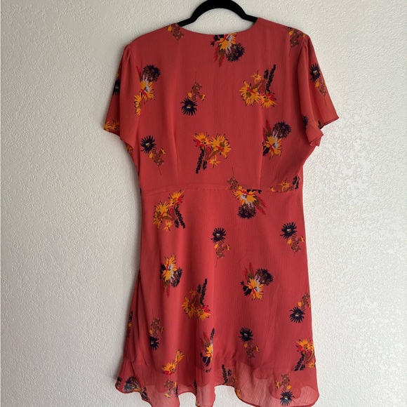 Madewell Wrap Mini Posey Cactus Floral Dress in Spiced Rose - Picture 14 of 16